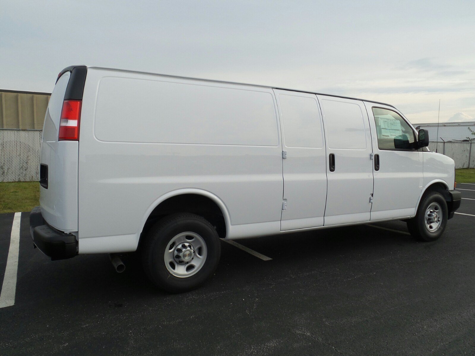 New 2017 Chevrolet Express Cargo Van 6.0!! EXTENDED WHEELBASE!! BACK UP ...